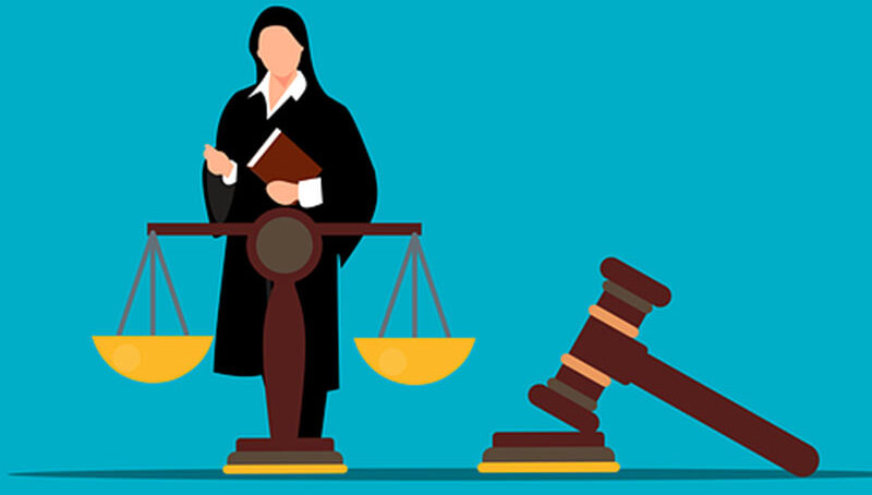 ما الفرق بين المستشار القانوني والمحامي ؟